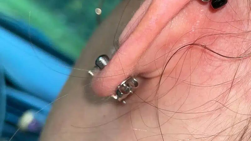 企业在编写报价明细时，要合理分配预算，关注性价比。以下是一些建议：